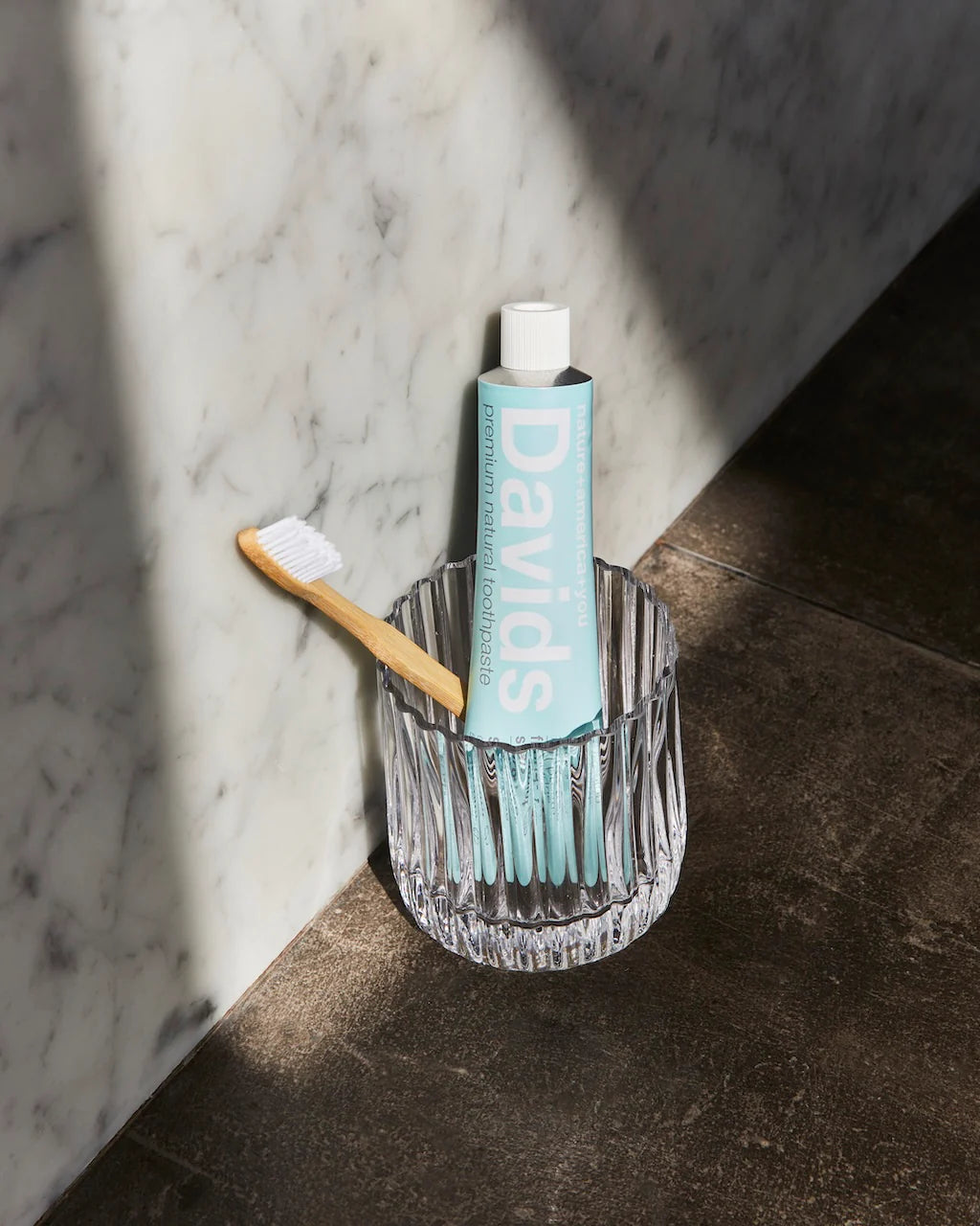 Davids balinanti dantų pasta šaltmėtės skonio, 155 ml.