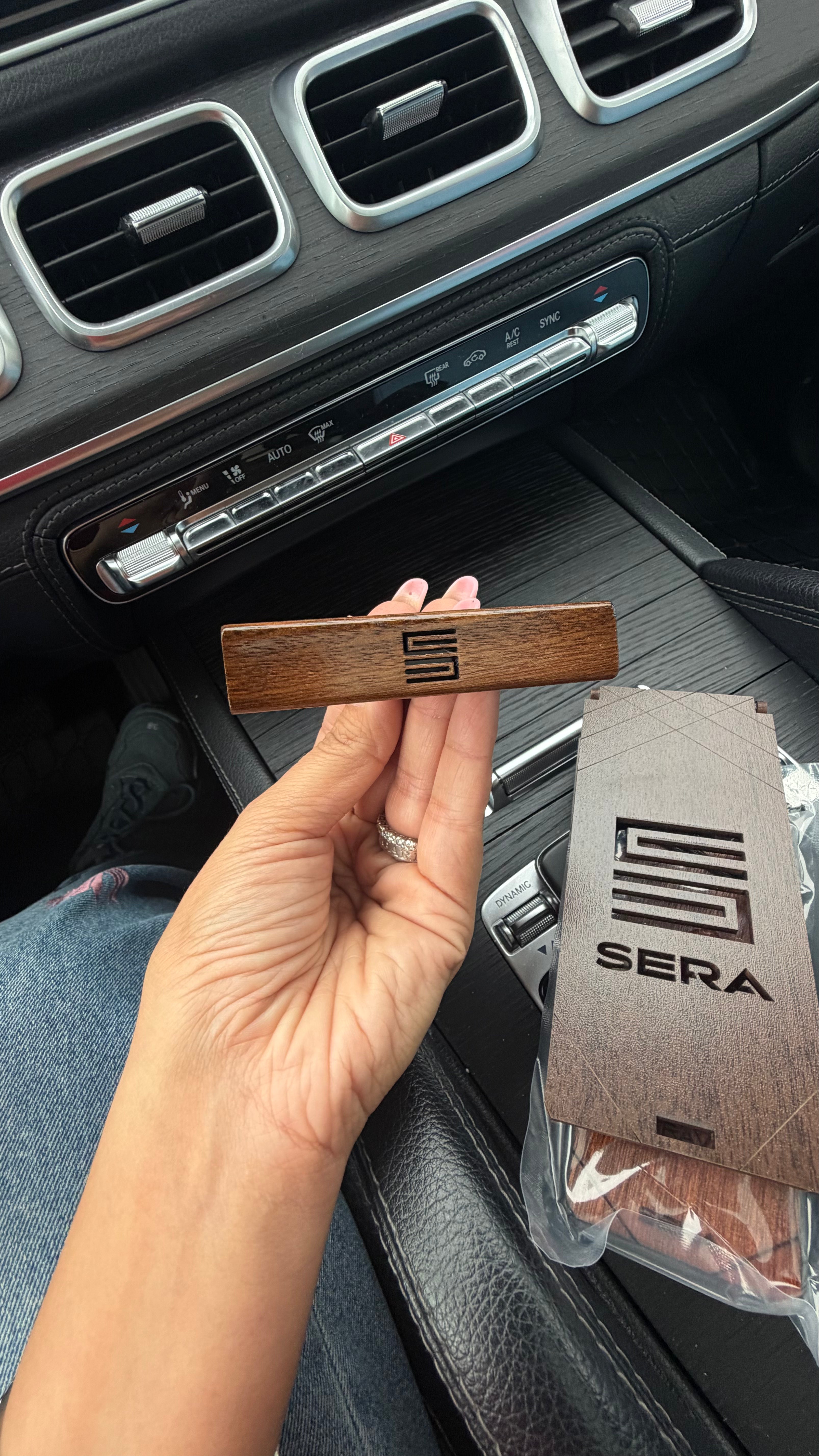 SERA automobilio kvapo rinkinys į groteles, 10 ml