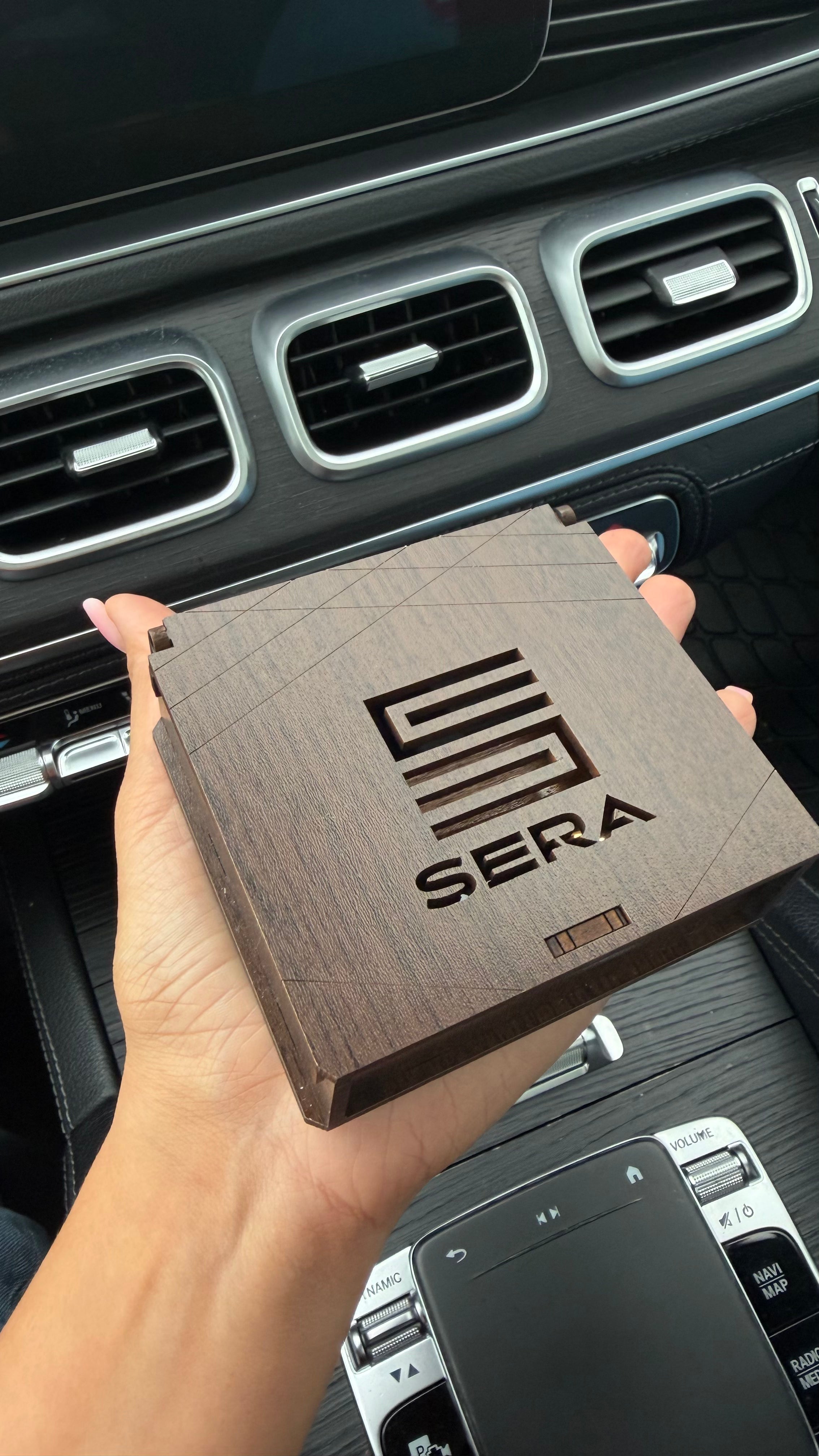 SERA automobilio kvapo rinkinys į groteles, 10 ml