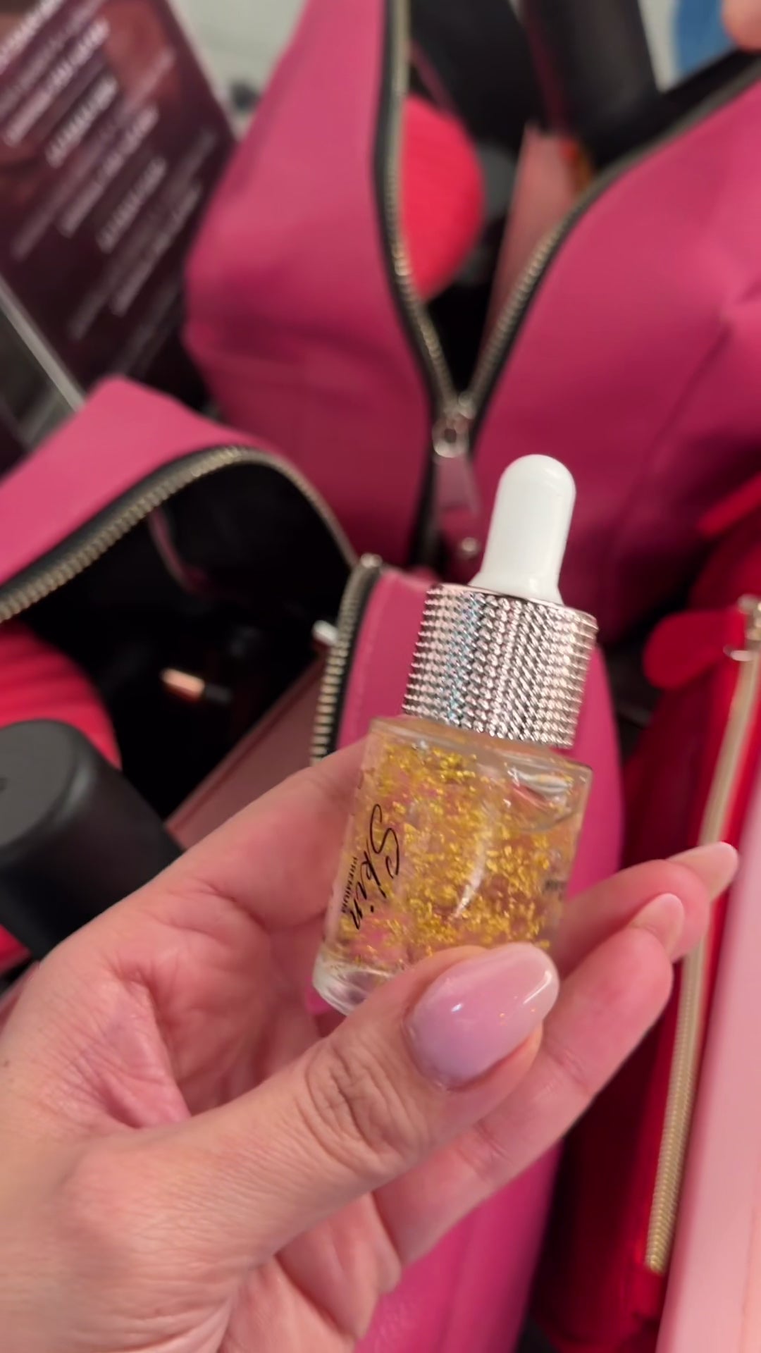 Yu.R Skin Solution – Veido serumas su 24K auksu 15ml