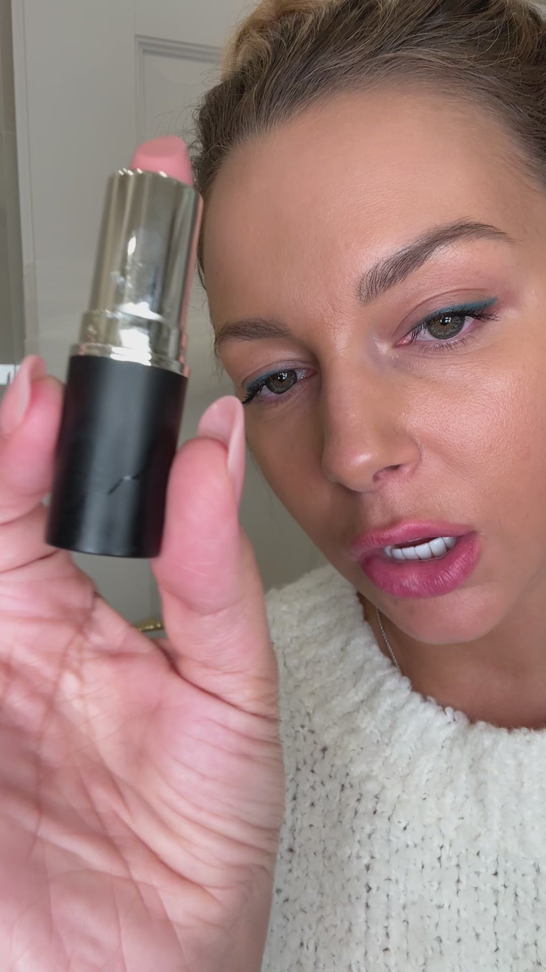 Kristina Beauty lipstick 30 Beige Nude, 5ml 