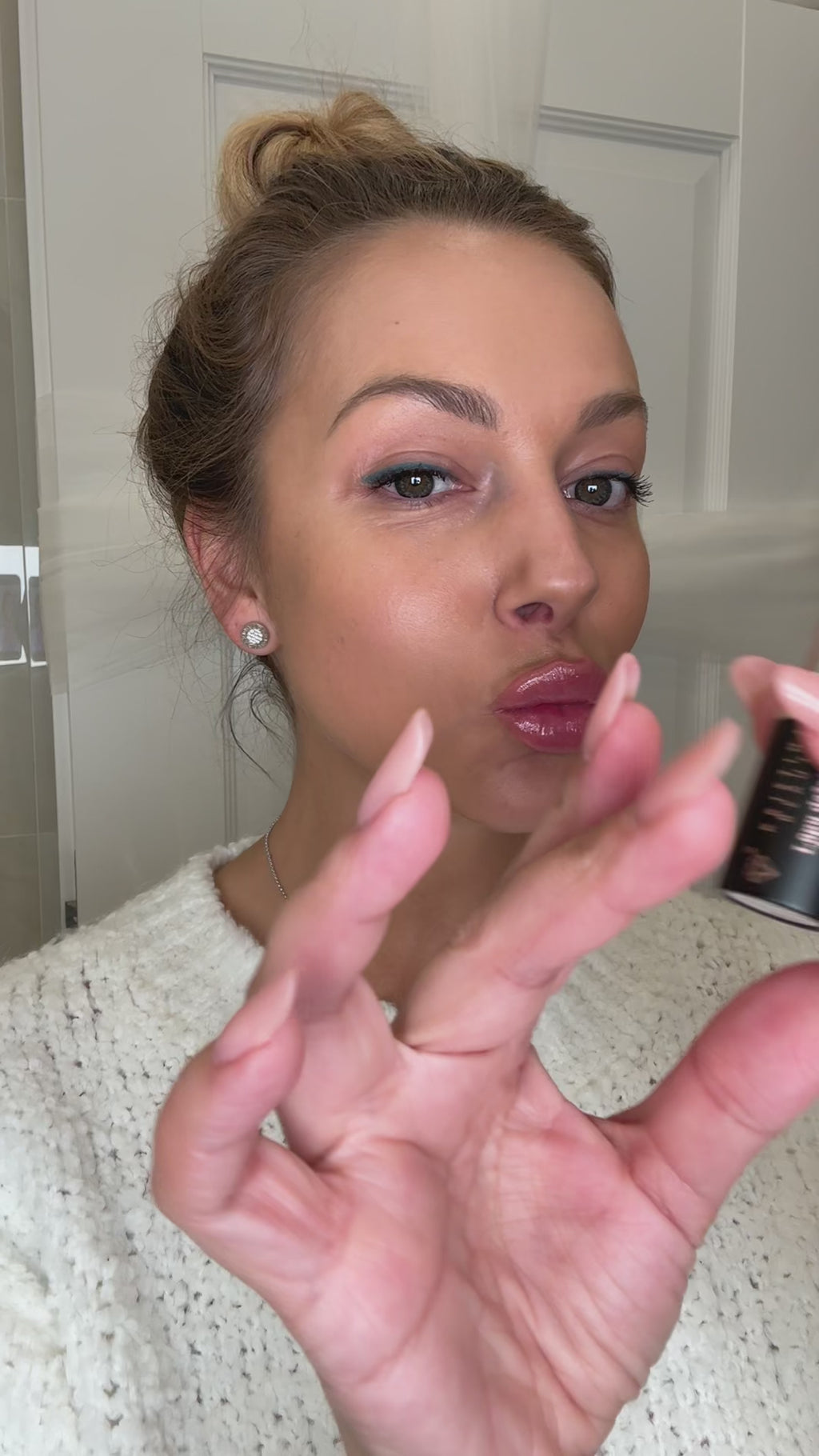 Kristina Beauty lipstick 40 Ruby Red, 5ml