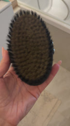 YOU ARE Smooth sauso šveitimo kūno šepetys su jonais