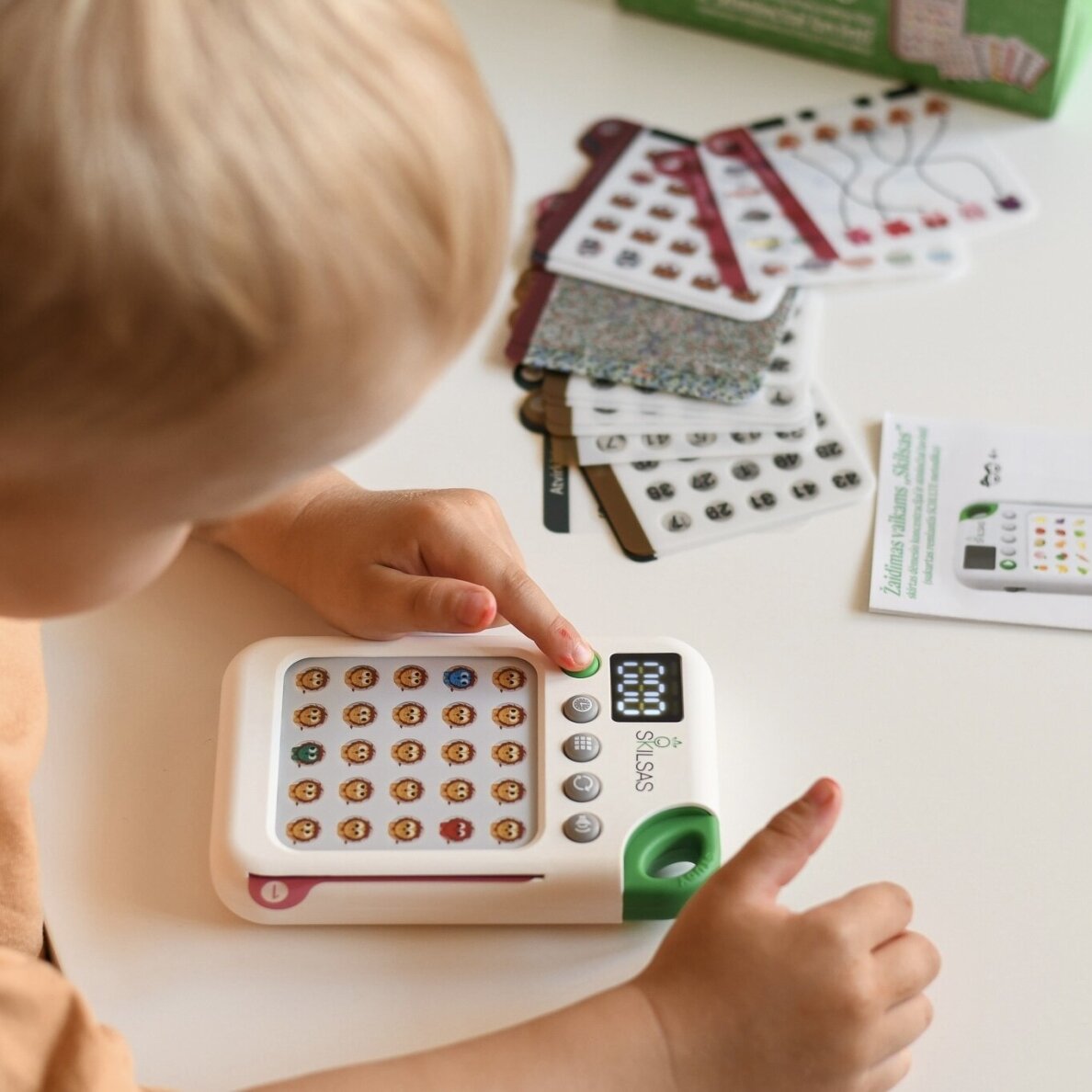 Žaidimas vaikams „Skilsas“, skirtas dėmesio koncentracijai ir atminčiai lavinti (sukurtas remiantis SCHULTE metodika)